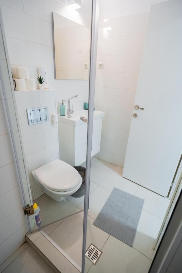 One Bedroom Flat In Bucharest'S Historic District Zewnętrze zdjęcie