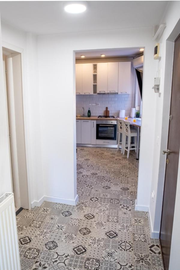 One Bedroom Flat In Bucharest'S Historic District Zewnętrze zdjęcie