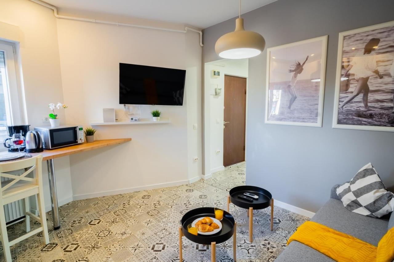 One Bedroom Flat In Bucharest'S Historic District Zewnętrze zdjęcie