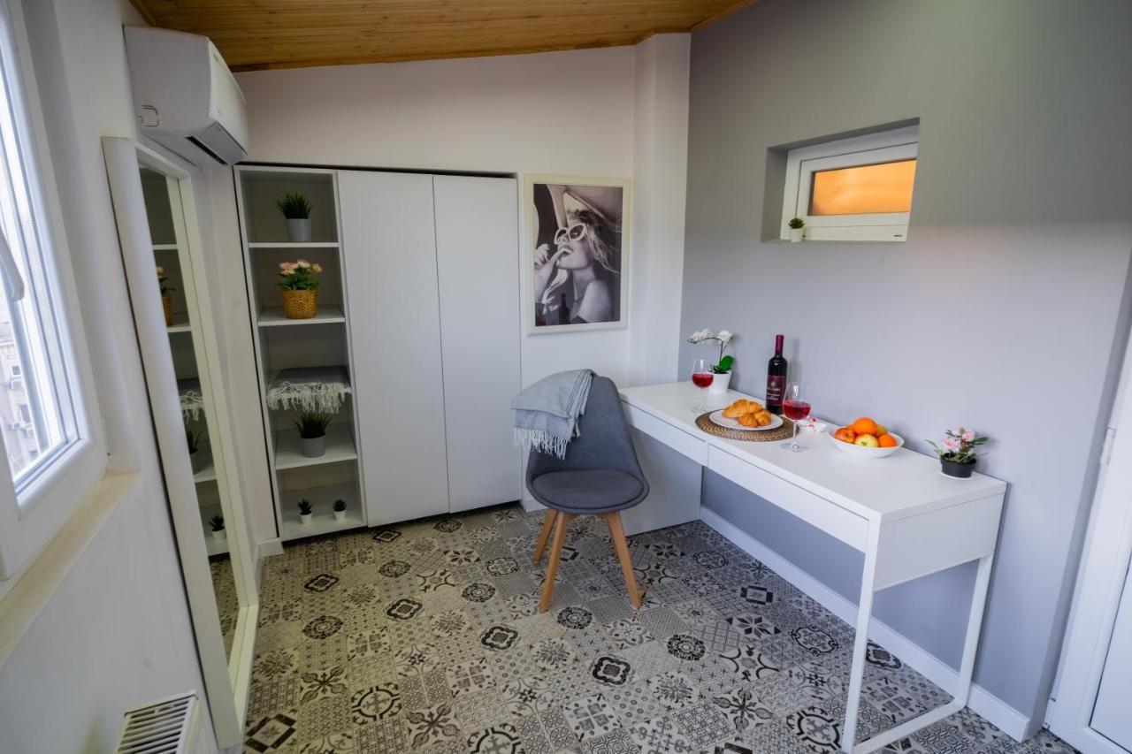 One Bedroom Flat In Bucharest'S Historic District Zewnętrze zdjęcie